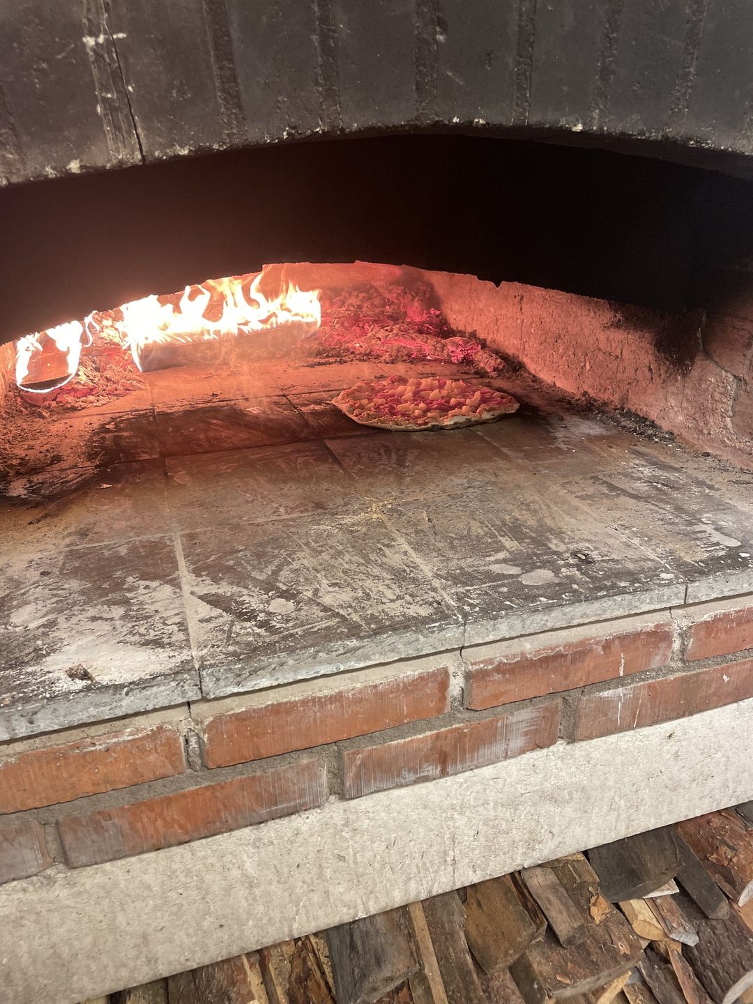 Sommarpizza i Nybyn