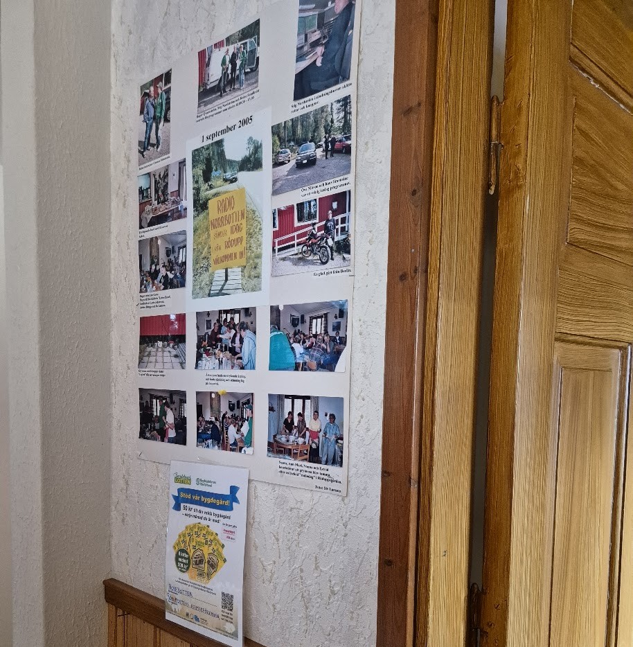 en vägg med bilder från föreningens aktiviteter